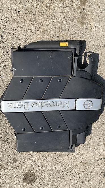 Крышка двигателя,W 211 бензин M111. Товар в наличии,привозные из at lalafo.kg Крышка двигателя,W 211 бензин M111. Товар в наличии,привозные из