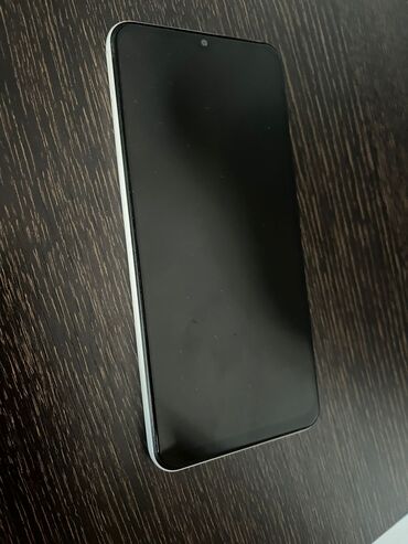 galaxy a 10: Samsung Galaxy A13, 128 GB, rəng - Ağ, Barmaq izi, İki sim kartlı, Face ID