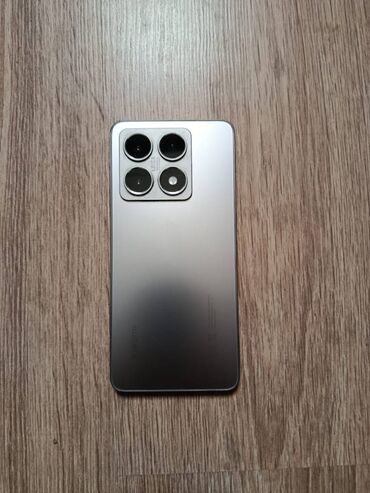 Xiaomi: Xiaomi 14, 256 GB, rəng - Boz, 
 Barmaq izi, İki sim kartlı, Face ID