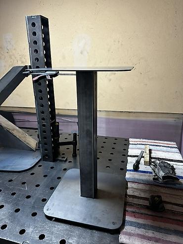 tabure lidl: Metalni bistro sto – kvadratna ploča - Materijal: čelik (gornja — 4