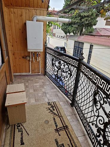 razin: Razinde kirayə ev ev heyet evi otaq yoldaşı axtarılır ev 3 otaqlıdır — 3