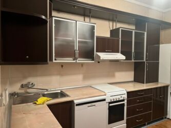 заказ кухонного гарнитура: Ашкана гарнитуру, Колдонулган, түсү - Күрөң, Жыгач, Өзү алып кетүү