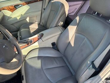 Mercedes-Benz: Mercedes-Benz E 320: 3.2 l. | 2004 έ. Λιμουζίνα — 12