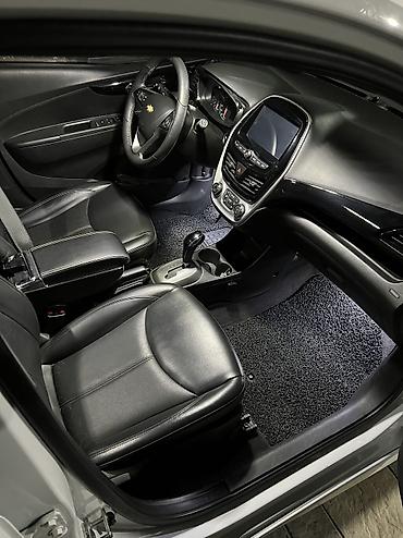 Chevrolet: Chevrolet Spark: 2017 г., 1 л, Вариатор, Бензин, Хэтчбэк — 6