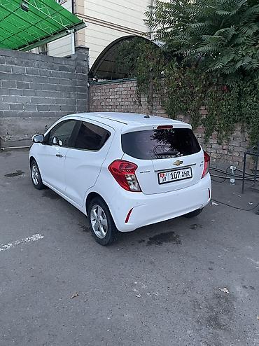 spark 2016: Chevrolet Spark: 2017 г., 0.1 л, Вариатор, Бензин, Хэтчбэк — 4