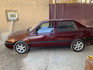мерседес бенс а 190: Volkswagen Vento: 2 л | 1993 г. | Седан