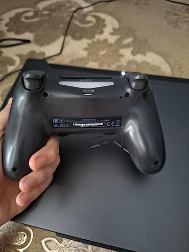 iphone 14 dubai: Sony DualShock4 a class 2 aydı alınıb çox az işlenib cızığı bele yoxdu — 2
