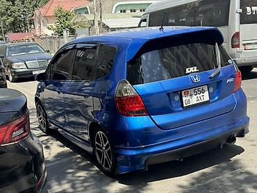 fit 2012: Honda Fit: 2005 г., 1.5 л, Автомат, Бензин, Хэтчбэк — 2