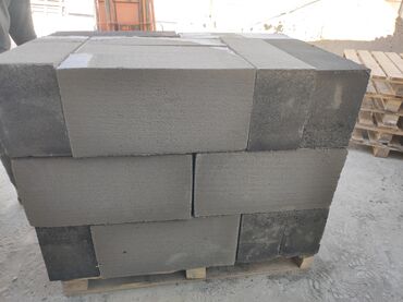 Газобетонный блок: Неавтоклавный, 600 x 200 x 300, d700, Платная доставка