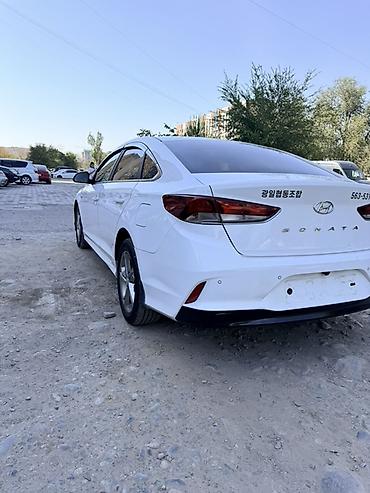 spark 2018: Hyundai Sonata: 2022 г., 2 л, Автомат, Газ, Седан — 3