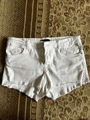 женские белые джинсы стрейч: Күнүмдүк шортылар, Жынсы, Кыска модель, Туркия, L (EU 40)