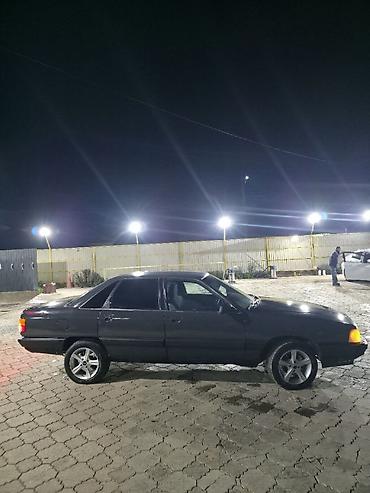 сено дробилка бу: Audi 100: 1988 г., Механика, Бензин, Седан — 4