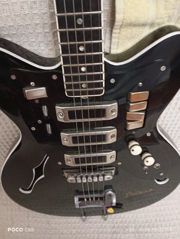 elektrikli velo: Elektron gitara, 6 sim, İşlənmiş, Ünvandan götürmə