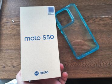 Motorola: Motorola Edge 50 Ultra, Sensor, Barmaq izi, Simsiz şarj