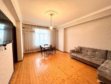 Uzunmüddətli kirayə mənzillər: Əmlak Xırdalanda mərkəzdə yerləşir notariat ofisinin yanındakı — 8