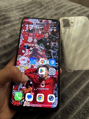 zoom kamera: Infinix rəng - Qara, Sensor — 4