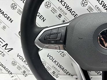prekidac za auto: VOLAN BEZ ŠIFTERA SA KOMANDAMA ZA VOLKSWAGEN GOLF 8, PASSAT B8, TIGUAN — 2
