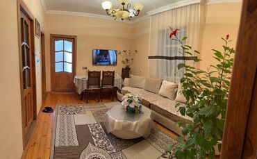 Həyət evləri və villaların satışı: Əhmədli 5 otaqlı, 120 kv. m, Kredit yoxdur, Orta təmir — 1