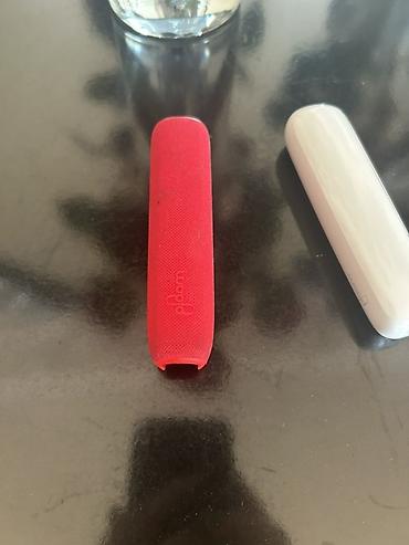 telefon aksesuar: IQOS üçün qoruyucu silikon üzlük və ağ korpus. Dəstdə şəkillərdə — 1