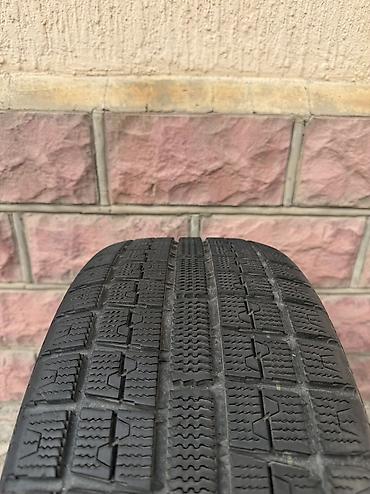 Шины и диски: Шины 235 / 45 / R 17, Зима, Б/у, Легковые, Bridgestone — 4