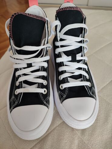 Sneakers: Converse, Size - 37