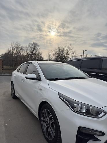 jeely coolray: Kia K3: 2021 г., Автомат, Бензин, Седан — 2
