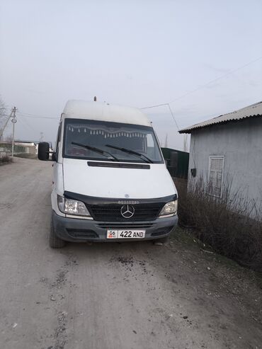 машина 50000сом: Автобус, Mercedes-Benz, 2002 г., 2.9 л