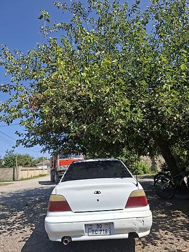 Daewoo: Model: Daewoo Nexia sedan Kuzov: 4 qapılı, ağ rəng Yanacaq: Benzin — 3