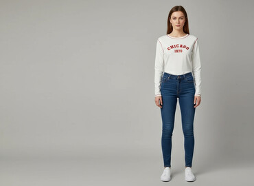 bluzy hello kitty: Sinsay, Жіноча блуза, розмір S на lalafo.pl bluzy hello kitty: Sinsay, Жіноча блуза, розмір S