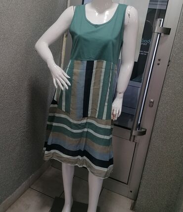 Dresses: Adl L (EU 40), color - Multicolored, Oversize, Without sleeves