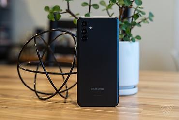 apple iphone 5c: Samsung Galaxy A13 — 1