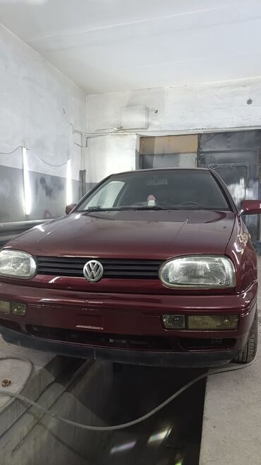 машына пассат: Volkswagen Golf: 1992 г., 1.9 л, Механика, Дизель, Купе