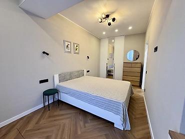 For rent absolutely new 1-bedroom apartment in the city center near