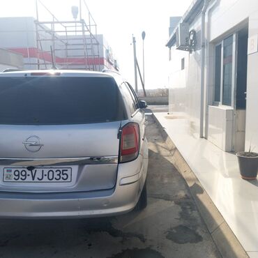 Opel: Salam maşın ela veziyyetdedir maşında 4 teze teker qoyulub akrmiyator — 10