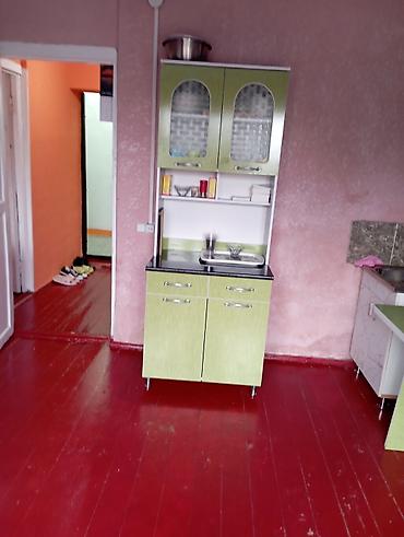 дом из бруса: 1 комната, 30 м², 105 серия, 1 этаж, Косметический ремонт — 1