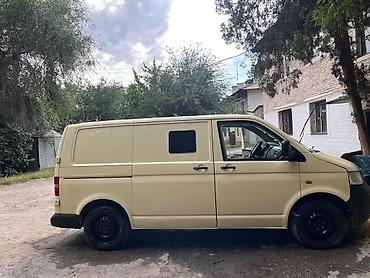 кпп портер 1: Фургон Volkswagen Transporter (T5) — цельнометаллический, бежевый цвет — 4