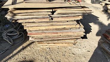 Taxta plitələr: Təsvir: - Material: Təbii taxta lövhə (şalban/plyanka tipli, iri — 10