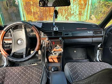 Mercedes-Benz: Mercedes-Benz W124: 1988 г., 3 л, Механика, Дизель, Седан — 8