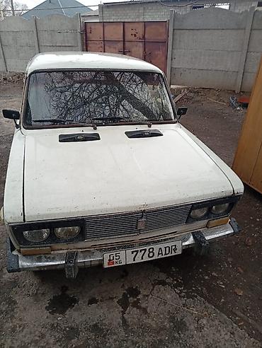 Audi: Audi 100: 1979 г., Седан — 7