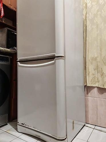 İşlənmiş 2 qapılı Indesit Soyuducu Satılır, rəng - Ağ