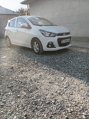 peugeot partner: Chevrolet Spark: 2016 г., 0.1 л, Автомат, Бензин, Хэтчбэк — 2