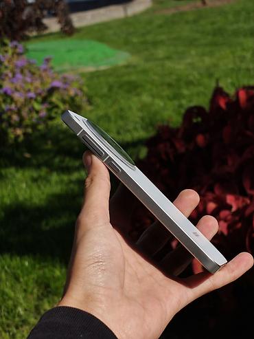 x8: Oppo Find X8, Новый, 256 ГБ, цвет - Белый, 1 SIM, 2 SIM — 4