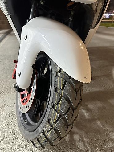 Скутеры: Продаётся мопед Maxi 150 куб. 🛵 Покупали недавно, состояние хорошее — 9