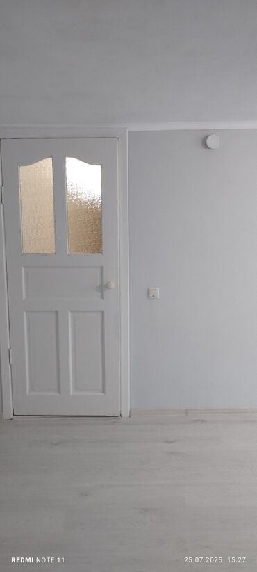 Долгосрочная аренда домов: 80 м², 3 комнаты, Забор, огорожен — 6