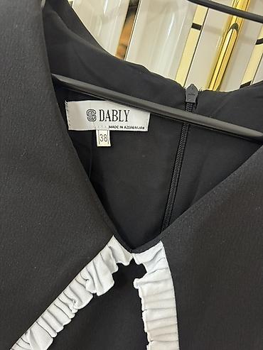 corab toxuma: Qara-qızılı rəngli qadın donu – DABLY, ölçü 38 - Dizayn: Qara əsas — 3