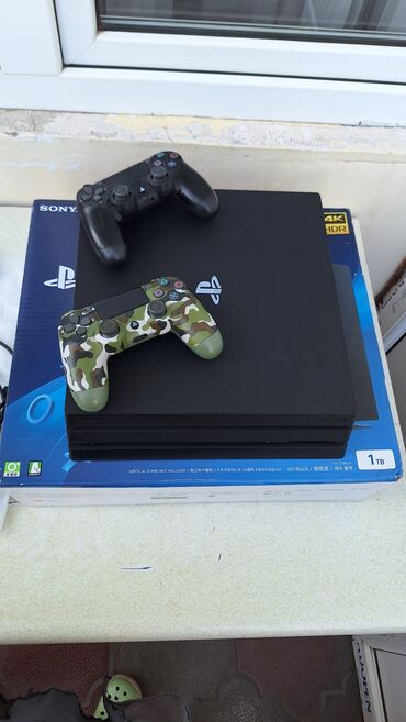 mi play: PS4 pro. shekillerde de gorunduyu kimi demek olar yenidir, chox az