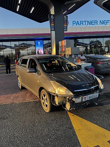 тайета виш: Toyota WISH: 2003 г., Универсал — 2