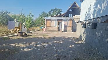 Продажа сельхоз предприятий: Сарай/коровник для КРС - Размер: 13,6 м (длина). - Вместимость — 1