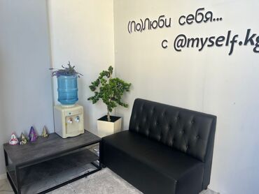 помещения для офиса: Узаак убакытка ижараага берем.! 12-МКР 75-үй .Болжол Айша мечитине