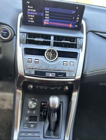 Lexus: Lexus NX: 2021 г., 2.5 л, Вариатор, Гибрид, Кроссовер — 10